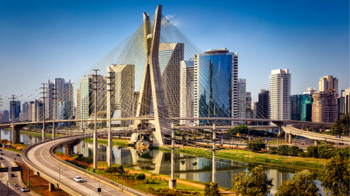 Roteiro gastronômico para um final de semana em São Paulo: comer, beber e explorar