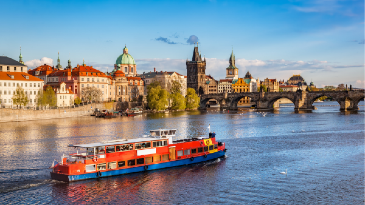 Verão na Europa: 8 cidades charmosas para visitar na temporada